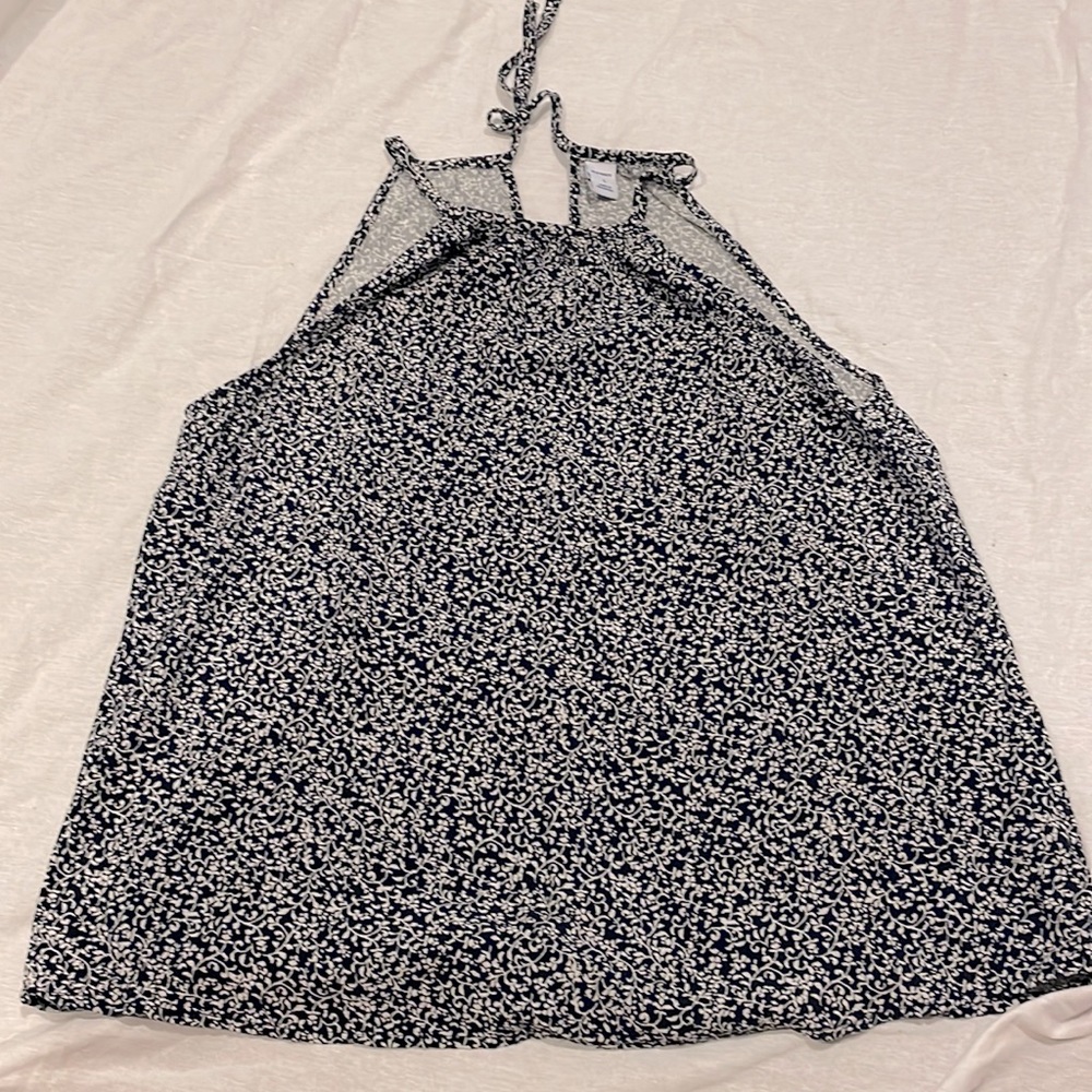 Old navy tank top